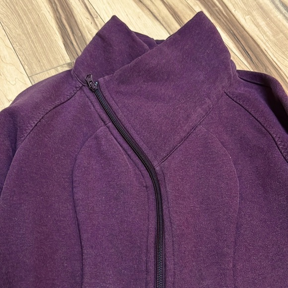 Lululemon women’s Jacket 6 - Picture 2 of 7